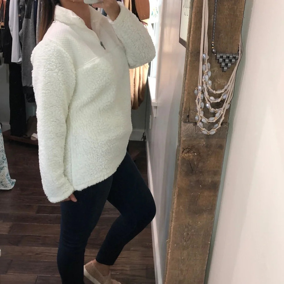 Athletic works medium pullover - Picture 2 of 6